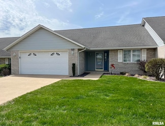 727 N 49th St, Quincy, IL 62305