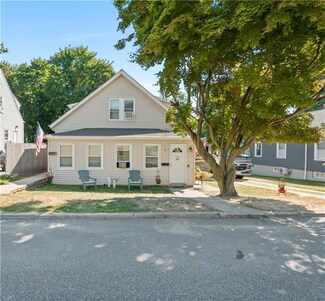31 N Fairview St, Johnston, RI 02919