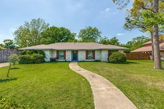 2211 Ascot Ln, Denton, TX 76209