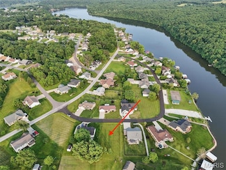10868 Magnolia Dr, Hickory Grove Township, MO 63348