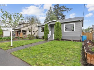 7518 SE Carlton St, Portland, OR 97206