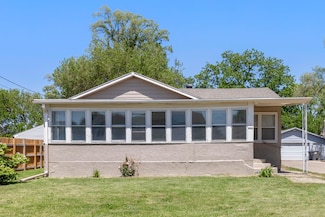 3102 10th Ave, Council Bluffs, IA 51501