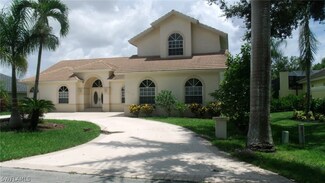 1918 Manchester Cir, Naples, FL 34109