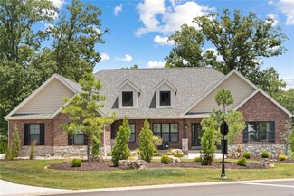 1090 Whitmoor Dr, Weldon Spring, MO 63304