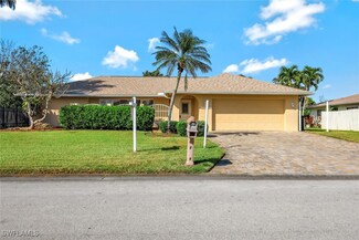 1388 Tredegar Dr, Fort Myers, FL 33919
