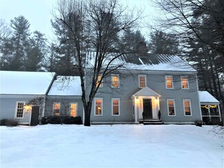 24 Surrey Ln, Durham, NH 03824