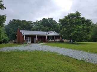 2106 Long Dairy Rd, Graham, NC 27253