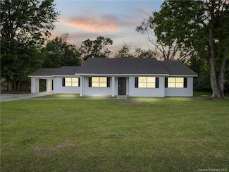 113 N Welty Ave, Iowa, LA 70647