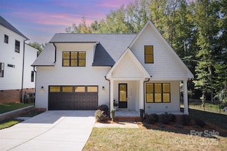 4120 Country Ln, Charlotte, NC 28270