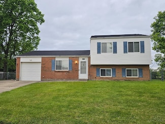 11677 Holgate Dr, Cincinnati, OH 45240
