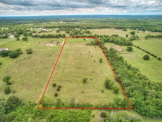 8794 Western Dr, Beggs, OK 74421