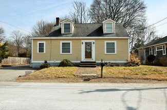 12 Kimball Ave, Ipswich, MA 01938
