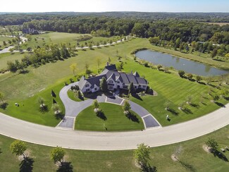 5N362 Deer Pond Dr, Saint Charles, IL 60175