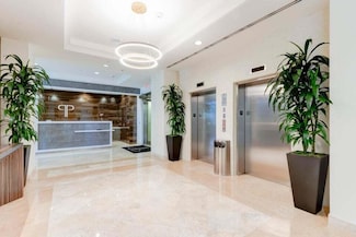 99 SE Mizner Blvd Unit 624, Boca Raton, FL 33432