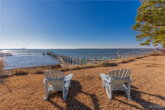 8235 Blue Crab Ln, Hayes, VA 23072
