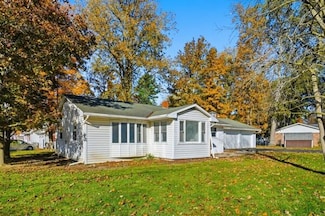 5290 New Haven Dr, Cridersville, OH 45806