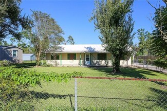 6041 Bennie Ln, Lake Charles, LA 70605