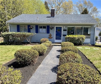 18 Broadmoor Rd, Wakefield, RI 02879