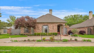 110 Stonehill Rd, Lafayette, LA 70508