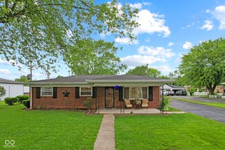 30 N Depot St, New Palestine, IN 46163