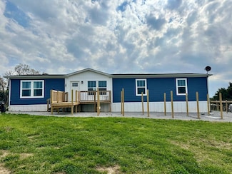 4423 Butler Rd, Hopkinsville, KY 42240