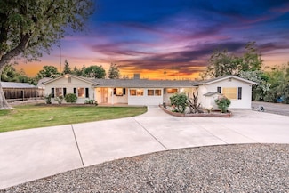 4445 N Arthur Ave, Fresno, CA 93705