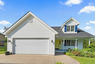74 Monroe Dr, Russell, KY 41169