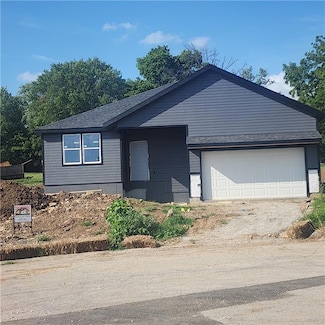 14404 E 49th Terrace, Kansas City, MO 64136
