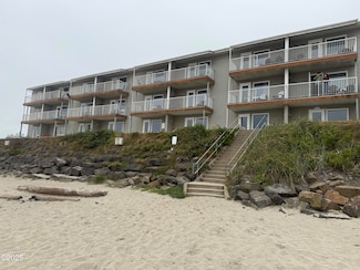 171 SE Highway 101 Unit 308, Lincoln City, OR 97367