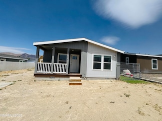 3602 Crown Royal Dr, Winnemucca, NV 89445