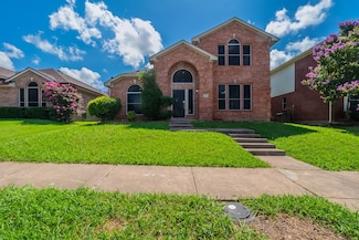 822 Orian Dr, Mesquite, TX 75181