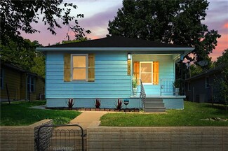 10804 Felton St, Sugar Creek, MO 64054
