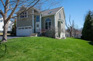 3 Myrick Ave, Worcester, MA 01605