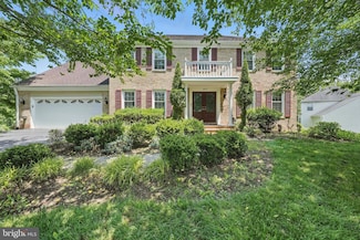 9913 Rosewood Hill Cir, Vienna, VA 22182