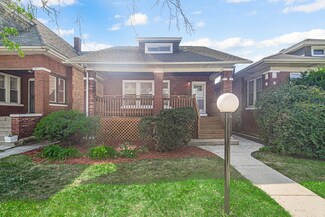 9426 S Saint Lawrence Ave, Chicago, IL 60619