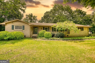2368 Ellis Ct, Snellville, GA 30078
