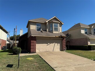 2324 Hunters Run Dr, Dallas, TX 75232