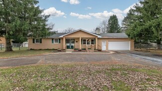 8102 E Carpenter Rd, Davison, MI 48423