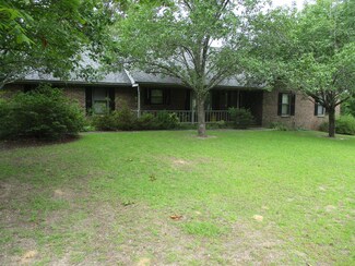 2034 Cains Mill Rd, Sumter, SC 29154