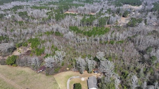 141 Trace Rd, Wetumpka, AL 36092