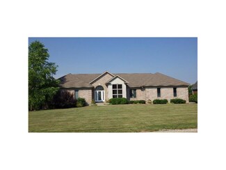 10037 Wind Hill Dr, Greenville, IN 47124