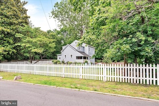 116 School Ln, Trenton, NJ 08618