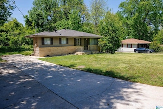 2332 2nd Place NE, Center Point, AL 35215