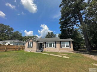 163 Poinsett Dr, Sumter, SC 29150