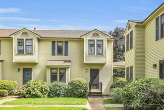 295 Apache Way, Tewksbury, MA 01876