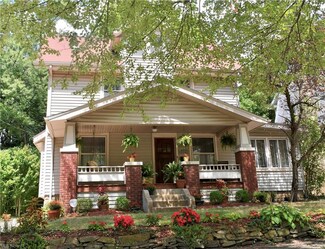 1091 Emma Ave, Akron, OH 44302