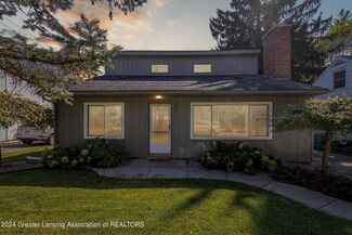 1560 Snyder Rd, East Lansing, MI 48823