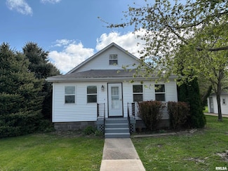 209 N East St, Danvers, IL 61732