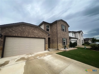 940 Chachalaca Ct, Seguin, TX 78155