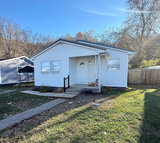 1726 Oak St, Maysville, KY 41056